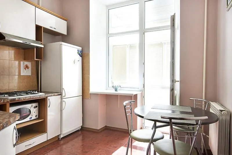 Apartments Saksaganskogo Kiev