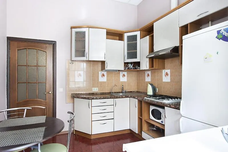 Apartments Saksaganskogo Kyiv